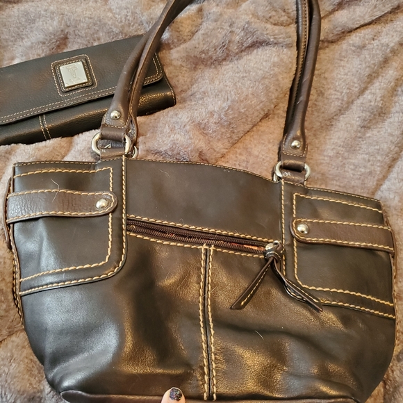 Tiganello brown leather purse and wallet - Picture 3 of 10
